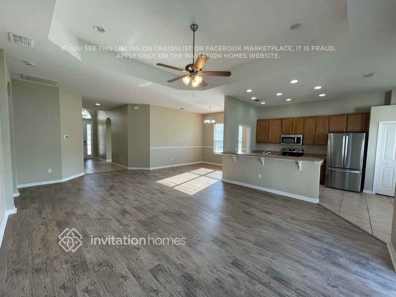 37023 Highland Bluff Cir - Photo 3 of 13