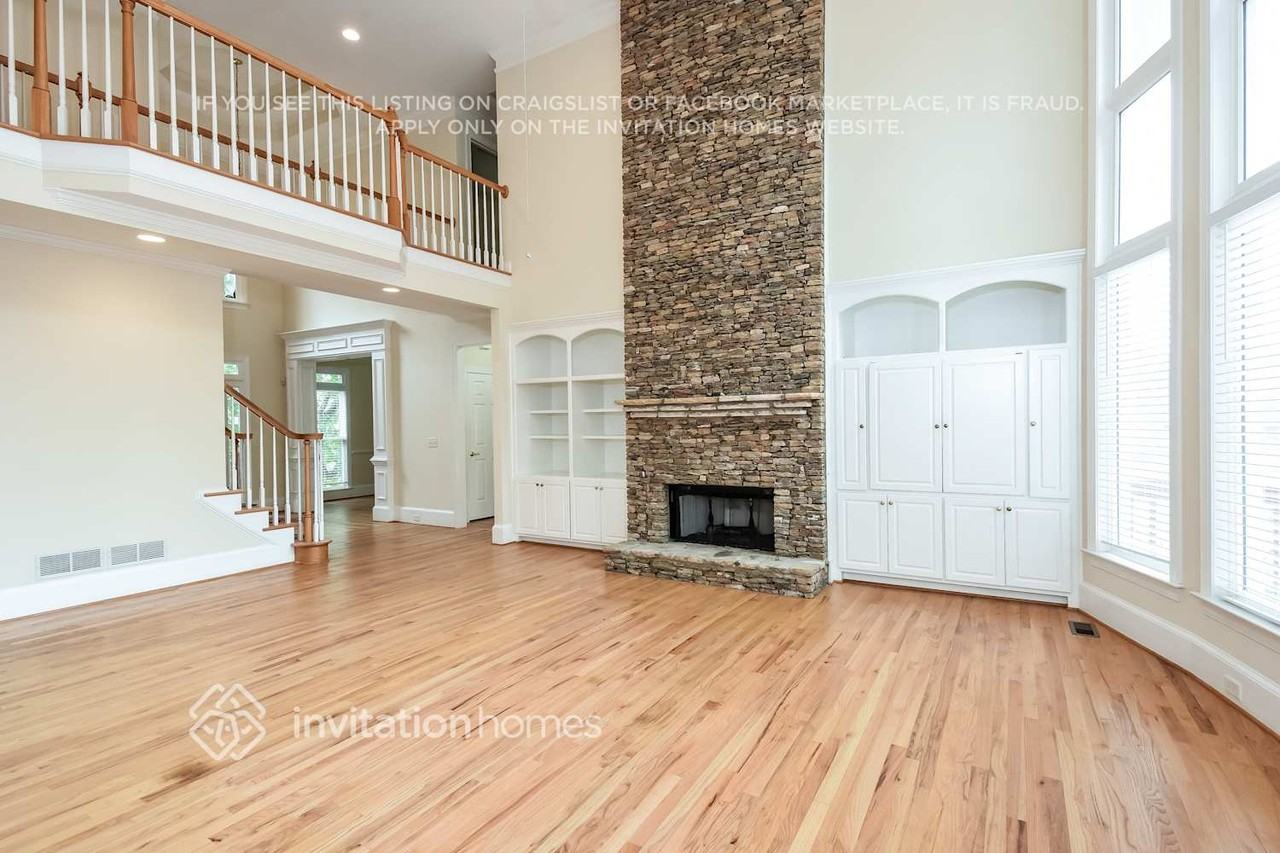 4037 Leprechan Way - Photo 6 of 17