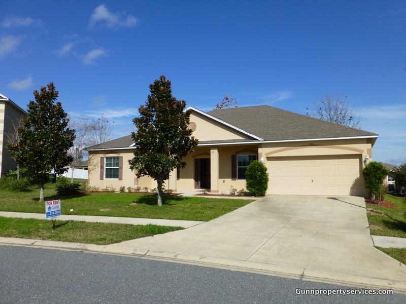 7541 Sloewood Dr - Photo 2 of 15