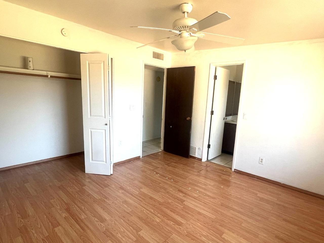 2328 W Las Lomitas - Photo 5 of 20