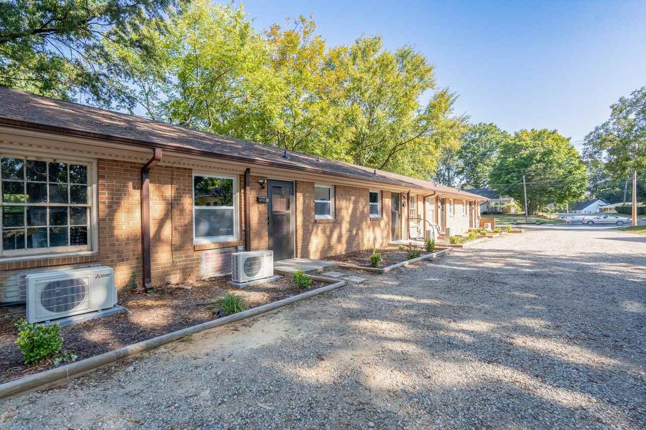 745 Arbor St NE - Photo 3 of 9