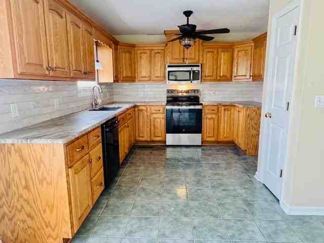 526 Alabama Street - Photo 2 of 11