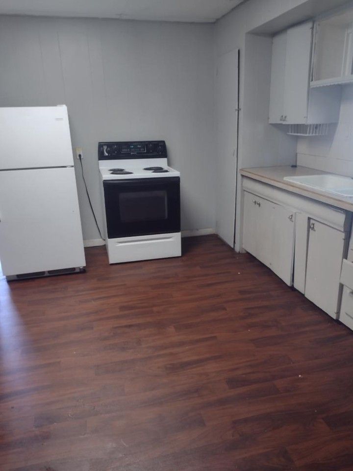 310 E 7th Ave - Photo 5 of 10