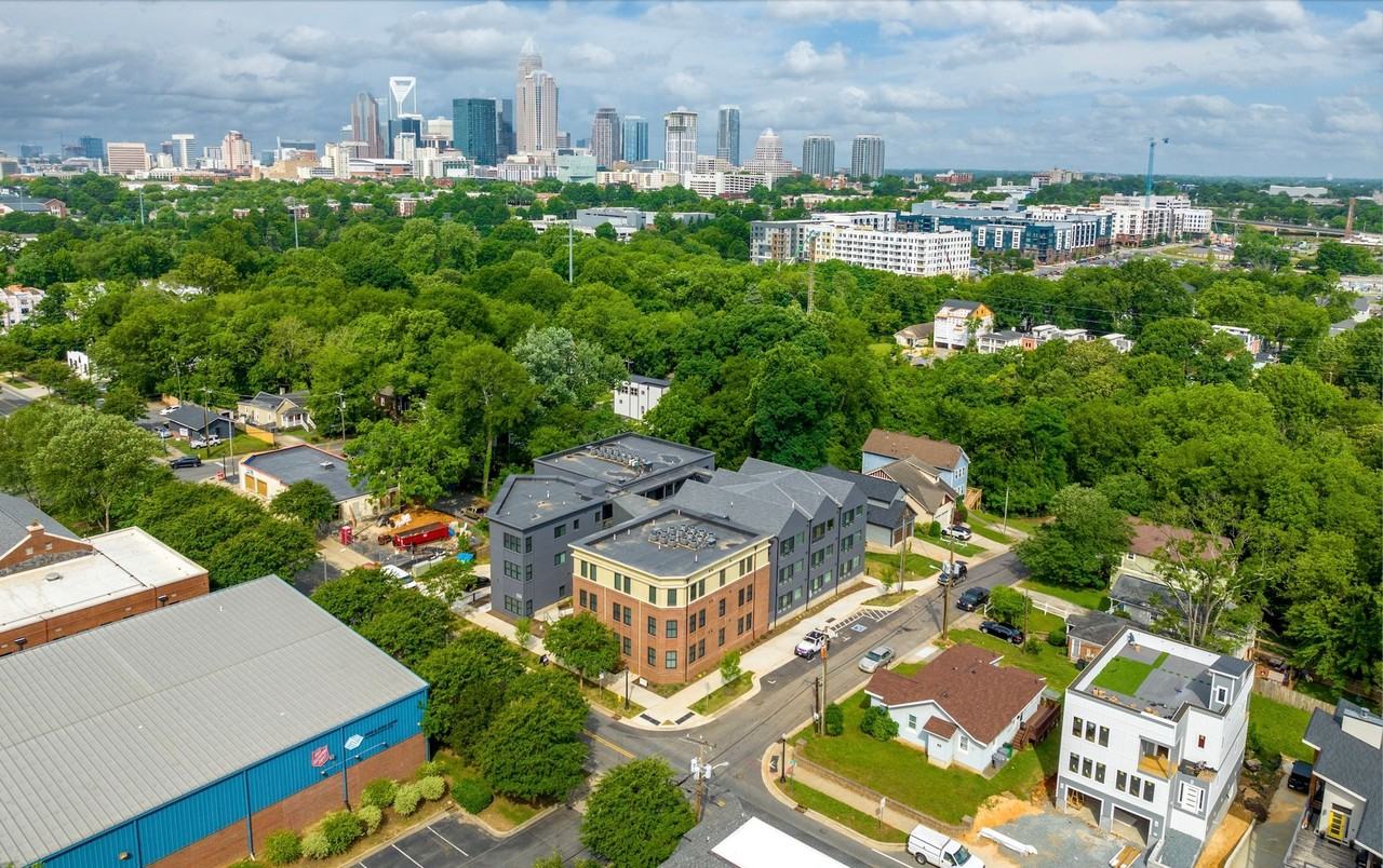 Millhouse - Photo 4 of 4