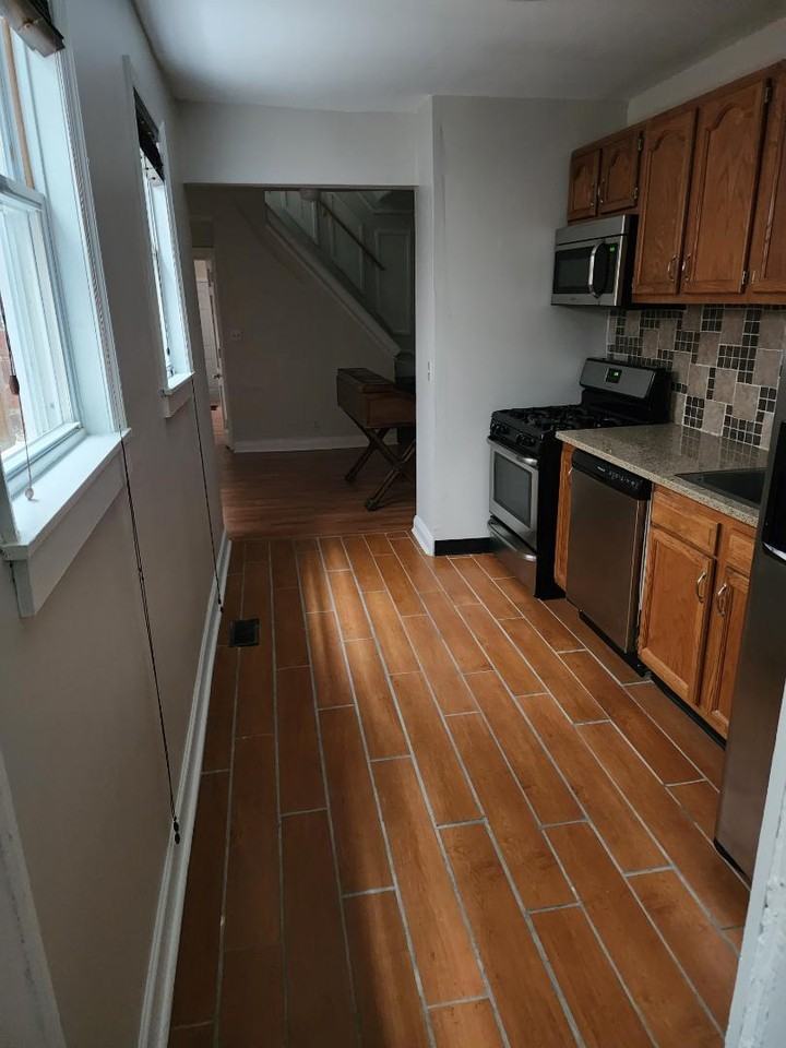 222 South Gilmor Street - Photo 7 of 17