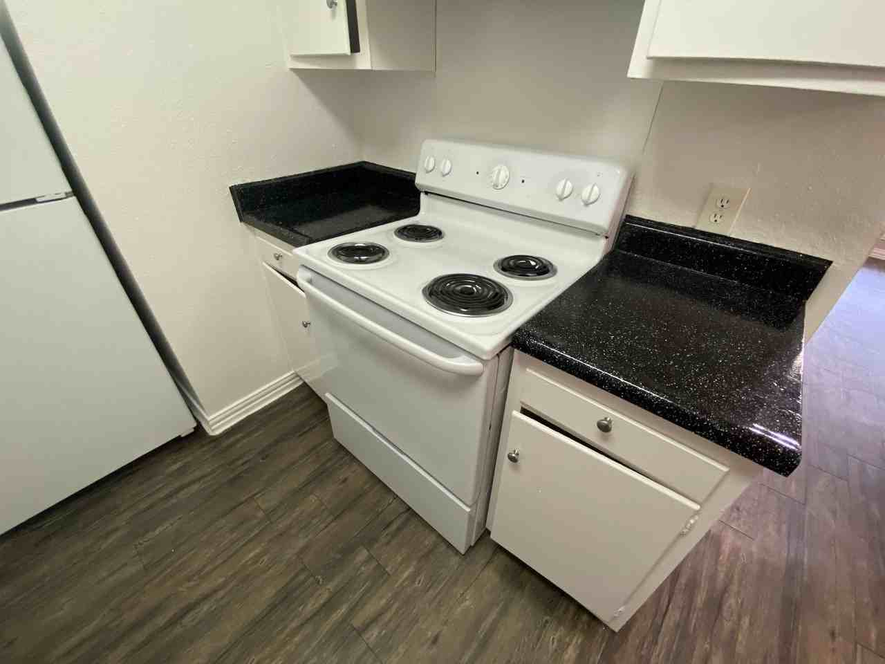 Spanish Ridge Apartments - Photo 7 of 50