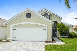 12612 Belrose Ave - Photo 1 of 1