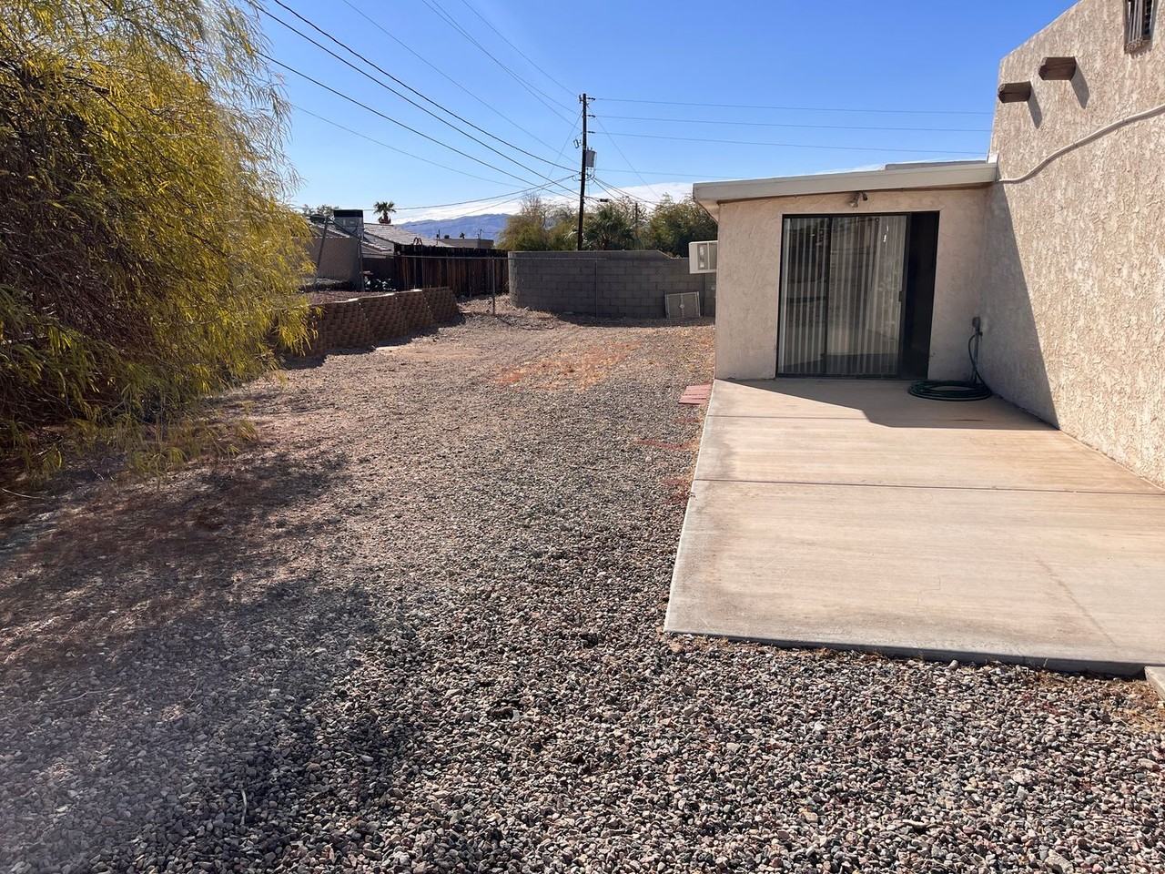 3026 Daytona Ave - Photo 5 of 38