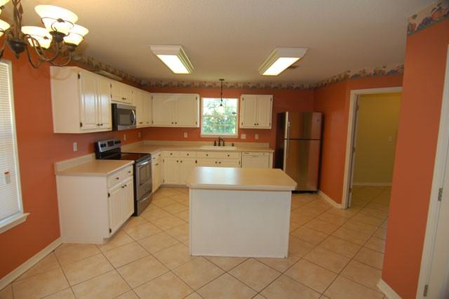 7350 Du Monde Pl - Photo 2 of 16