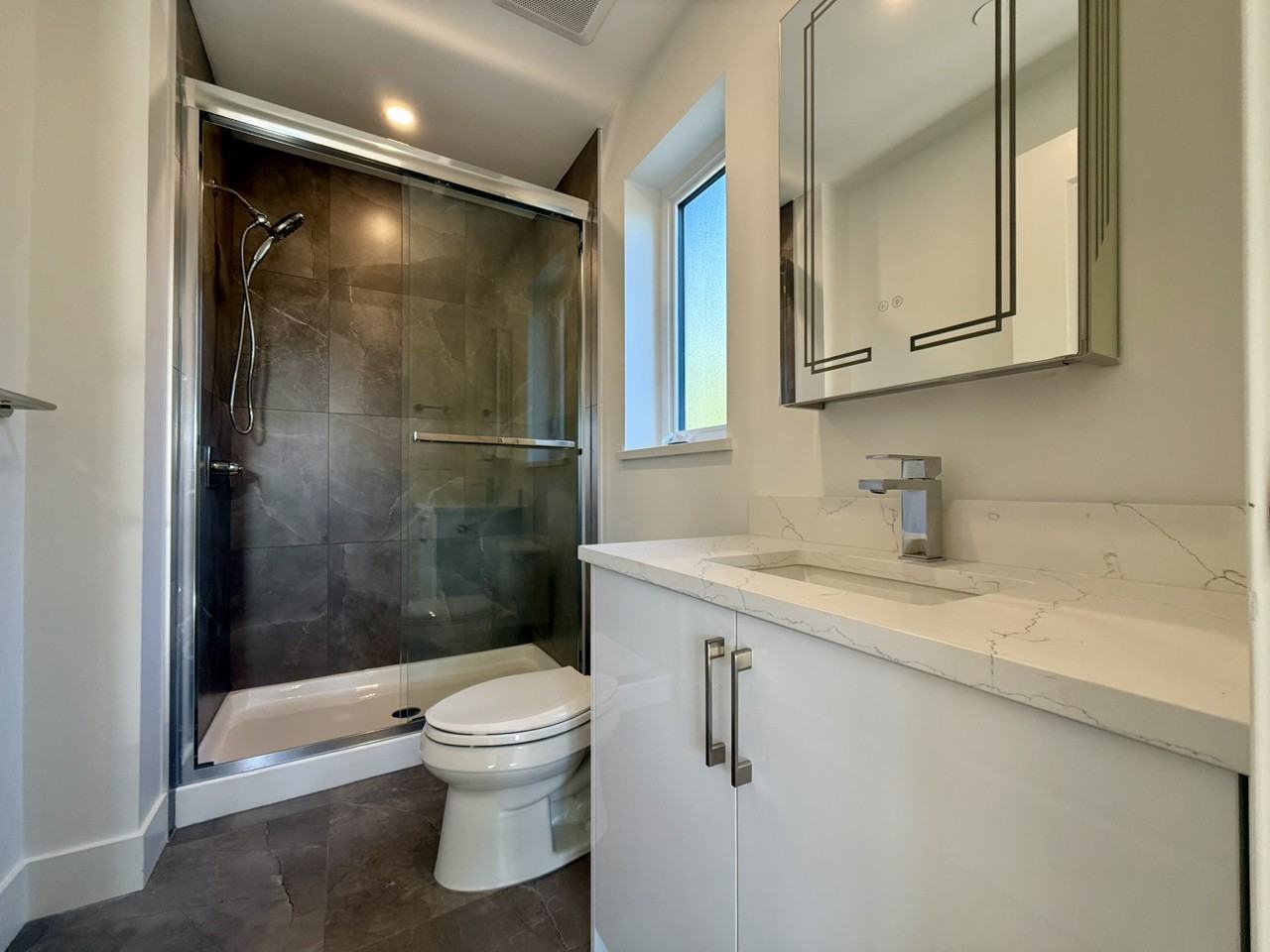 W 37th Ave - Photo 6 of 9