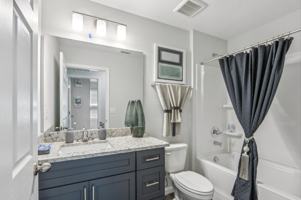 featured image of 1374 Lake Shore Blvd