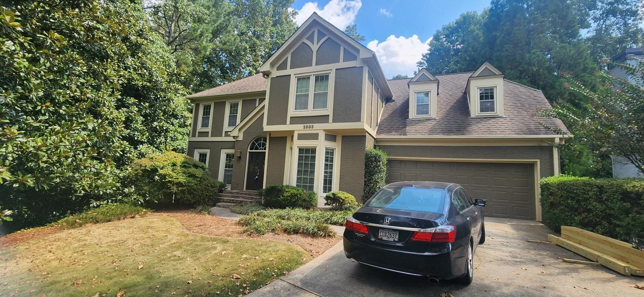 2883 Wynfair Dr - Photo 3 of 27