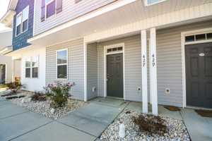 featured image of 427 Sunfish Ln