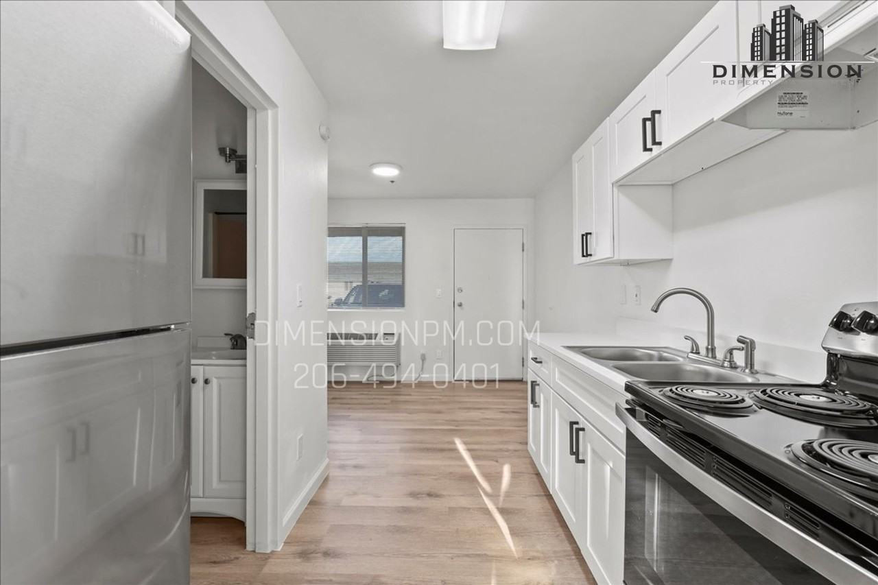 Columbia Apartments Yakima - Photo 3 of 38