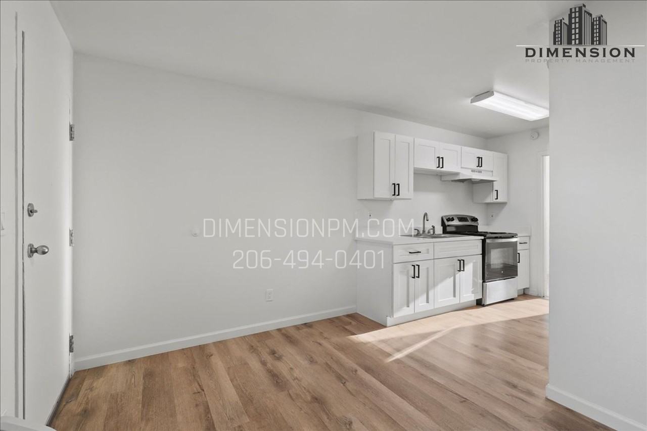 Columbia Apartments Yakima - Photo 5 of 38