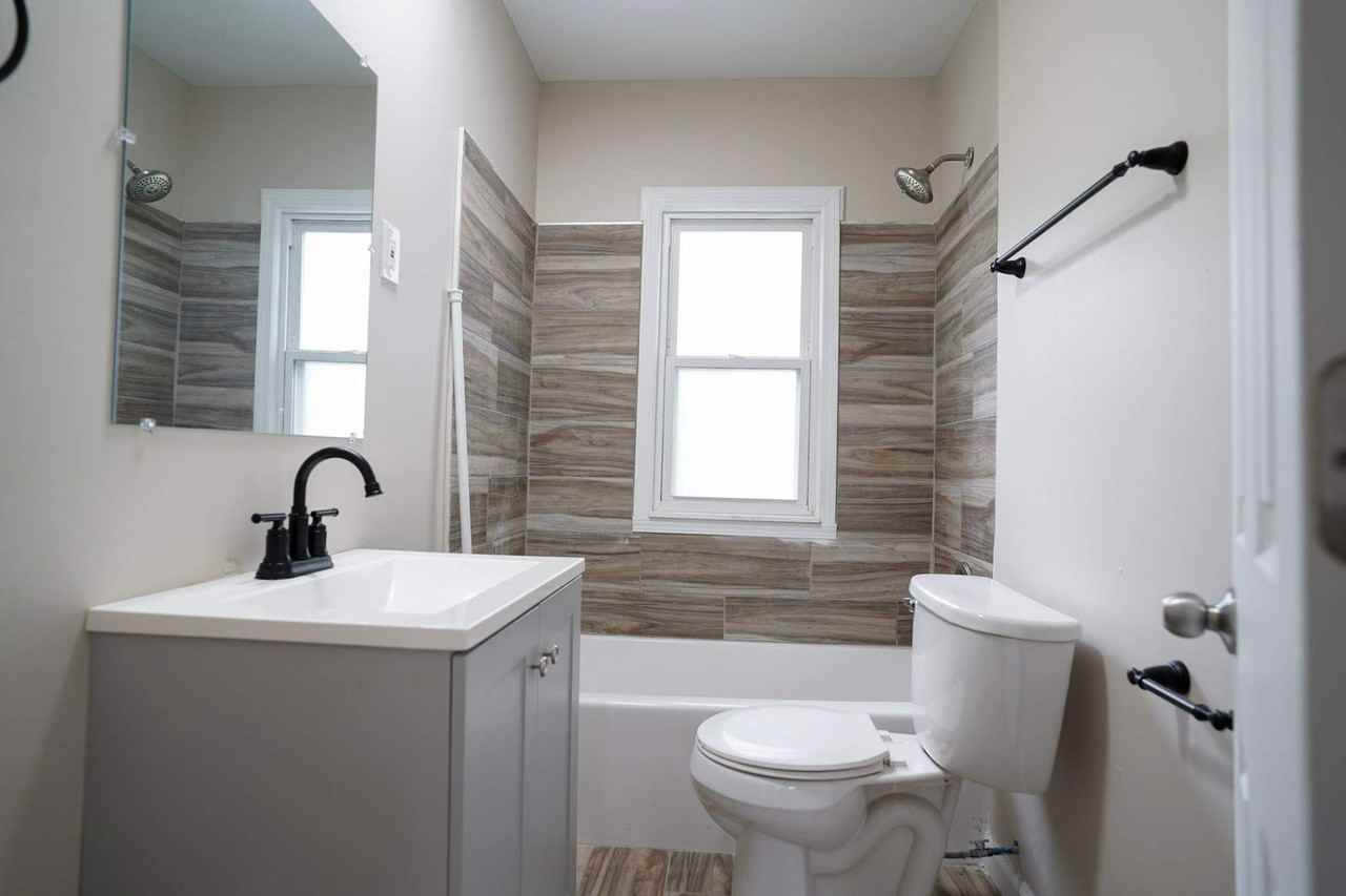 17144 Heyden St - Photo 7 of 8