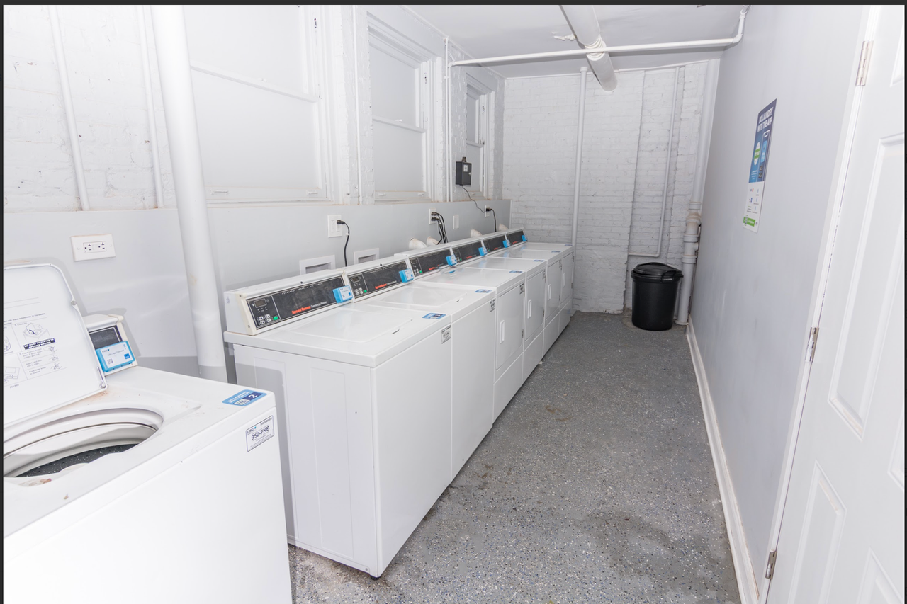 7635 S East End Ave - Photo 6 of 8