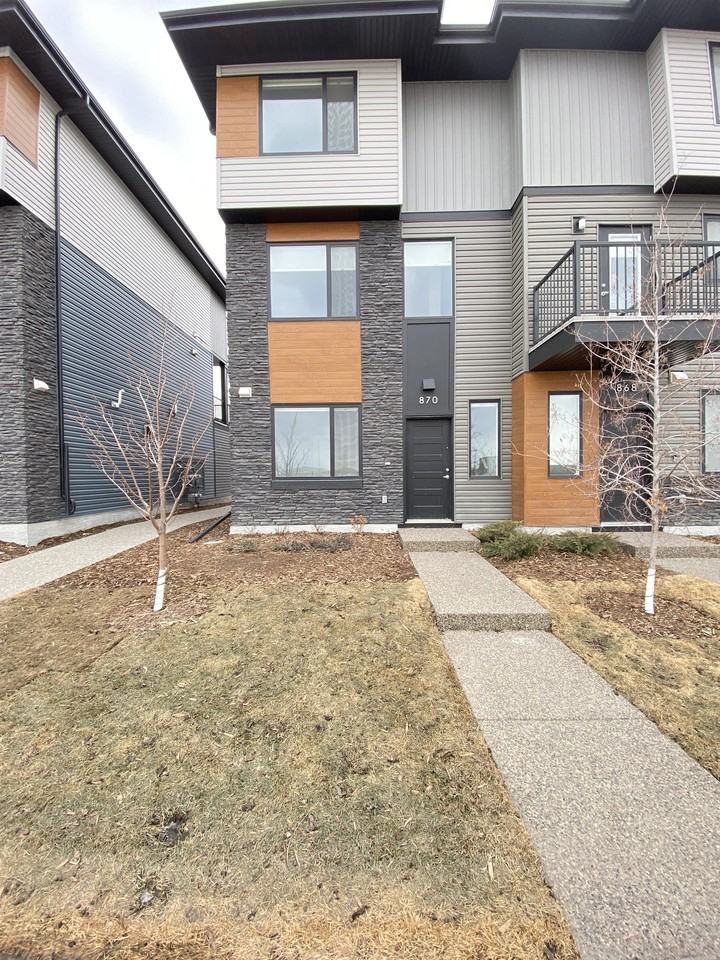 870 Cornerstone Blvd Ne #1 - Photo 2 of 28