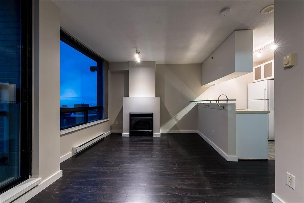 1003 Apartment Building #1 - Photo 6 of 10