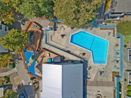 featured image of 4170 Springlake Dr