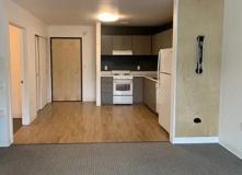 1177 Se Stark St - Photo 1 of 1