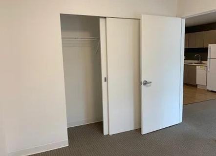 1177 Se Stark St - Photo 7 of 10