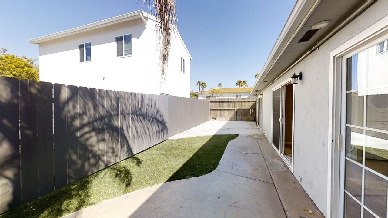 4941 Gary St - Photo 5 of 21