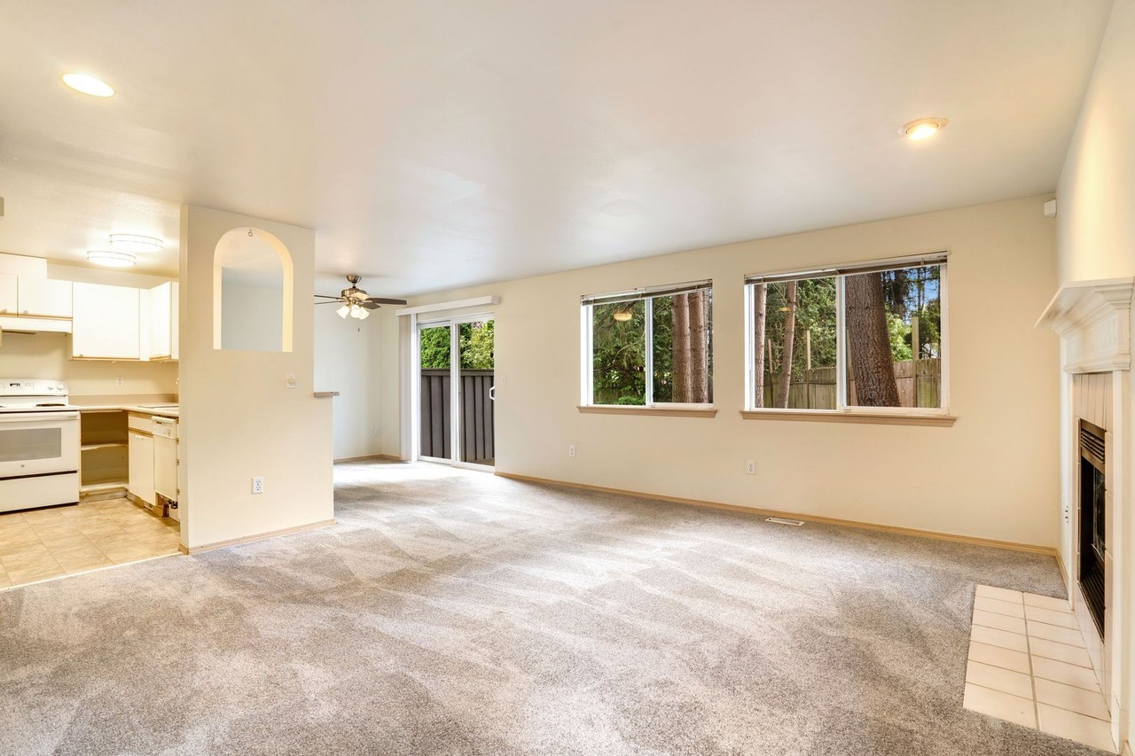 12611 119th Street Ct E - Photo 3 of 21