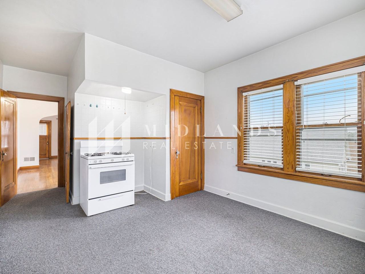 815 Pierce St - Photo 7 of 17