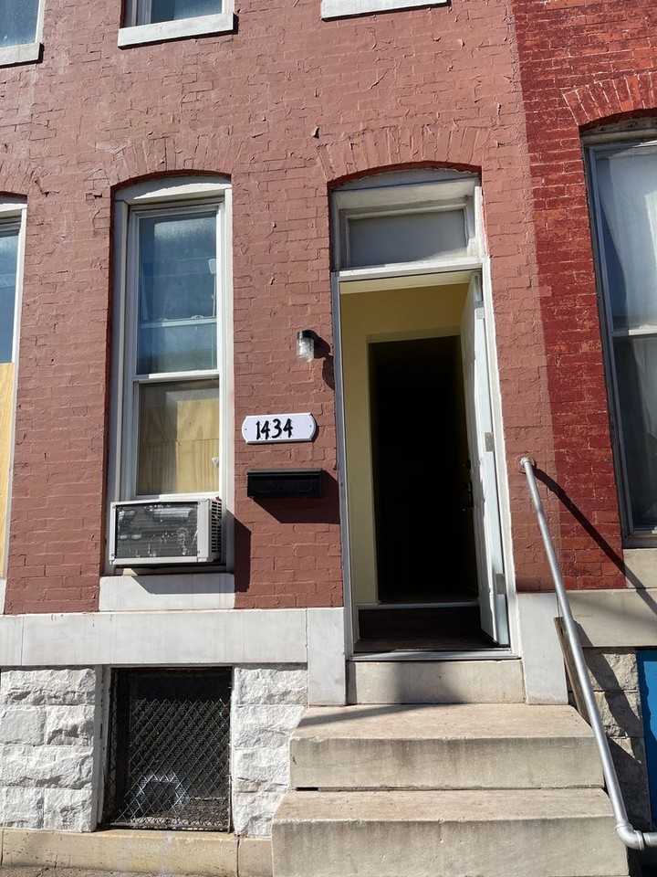 1434 Aisquith St - Photo 2 of 10