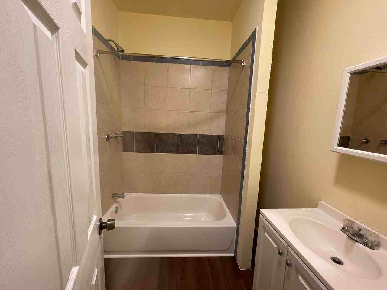 1434 Aisquith St - Photo 5 of 10