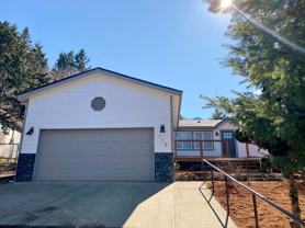 119 Sw Regulator St - Photo 1 of 1