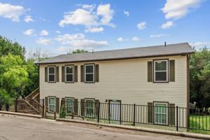 featured image of 1013/1015 Advance St