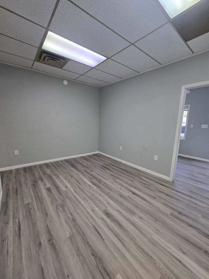 118 West Main Street - Photo 3 of 7