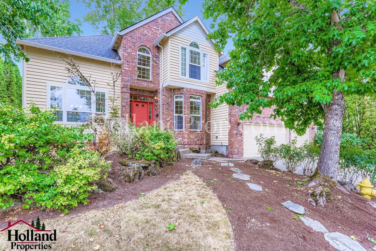 14606 Nw Applegate Ln - Photo 3 of 28