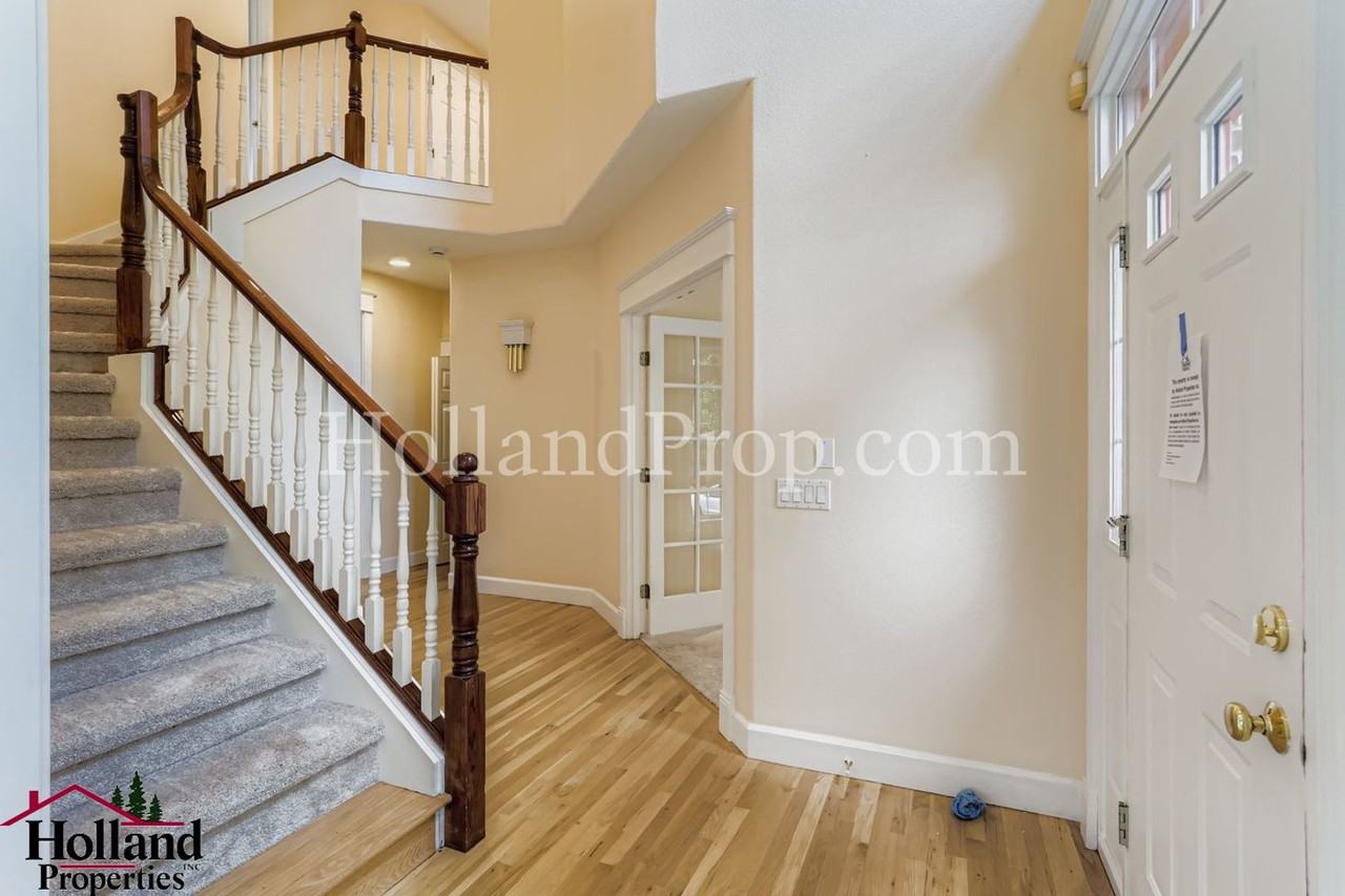 14606 Nw Applegate Ln - Photo 5 of 28