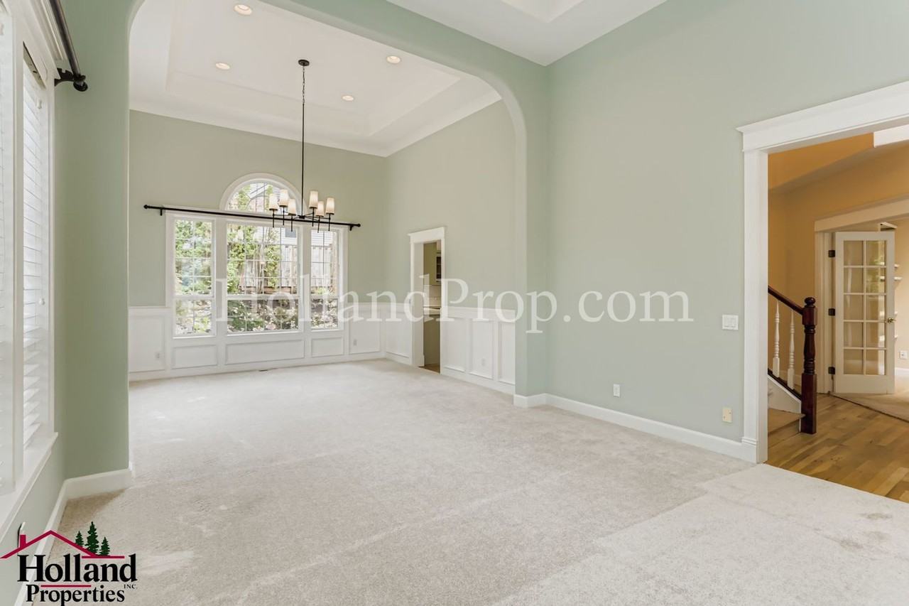 14606 Nw Applegate Ln - Photo 7 of 28