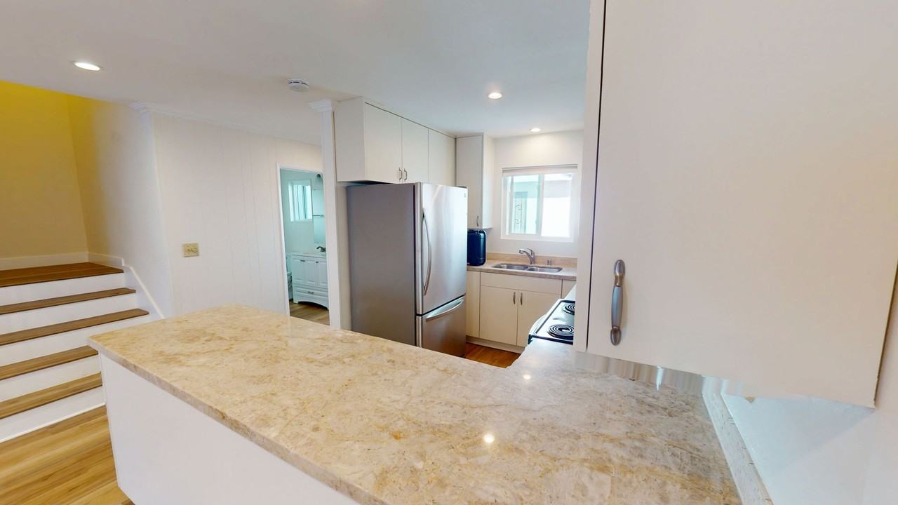 236 B Ave - Photo 5 of 18