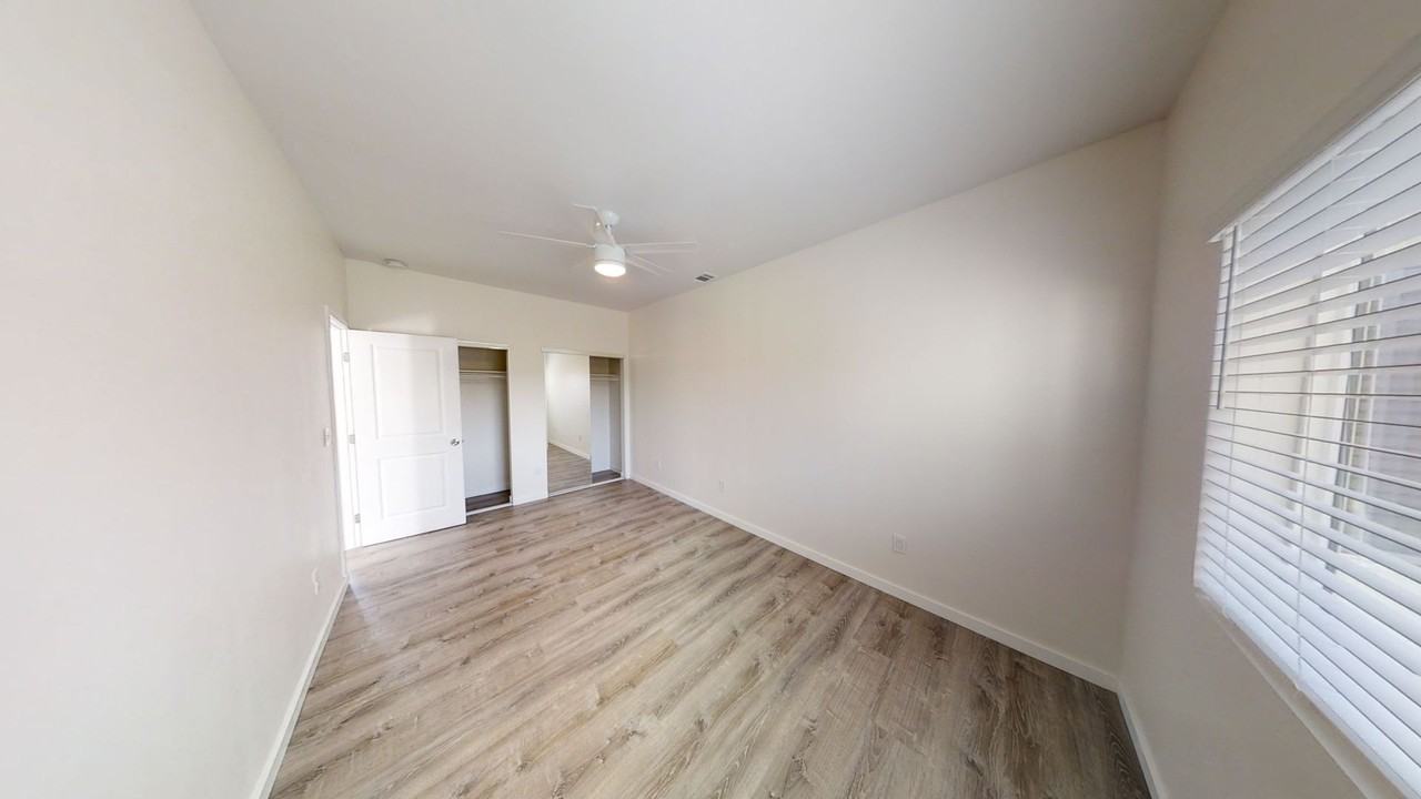 5443 Brockbank Place - Photo 7 of 17