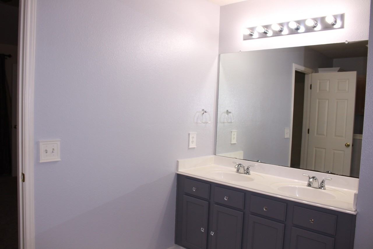 103 Hummingbird Court - Photo 7 of 16