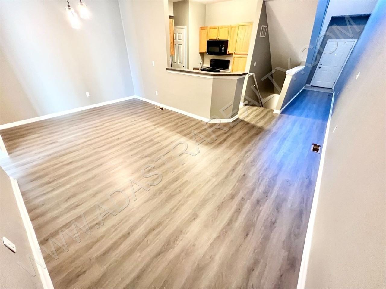 1003 N Findley St - Photo 5 of 29