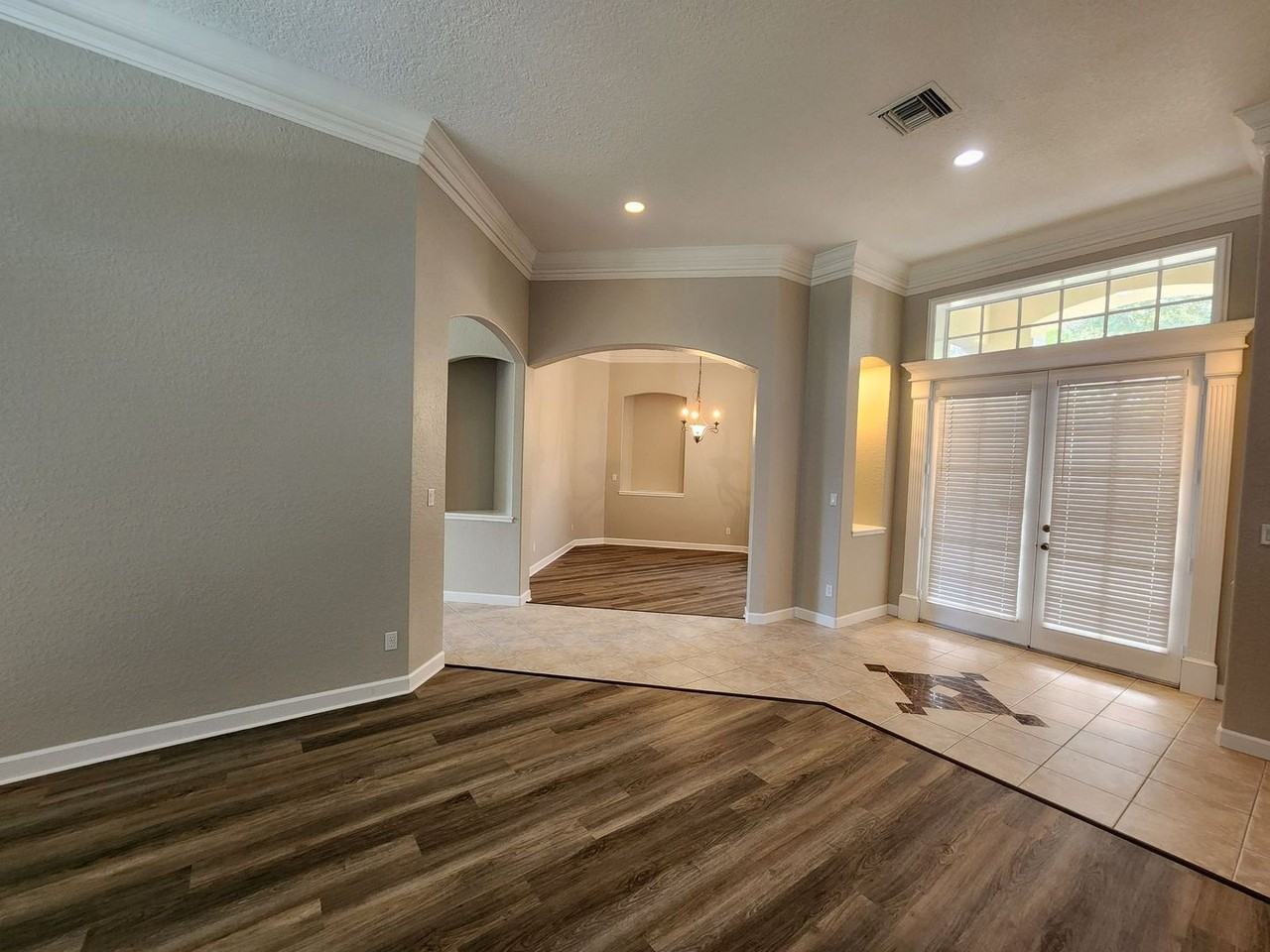 8841 Great Cove Drive - Photo 7 of 38