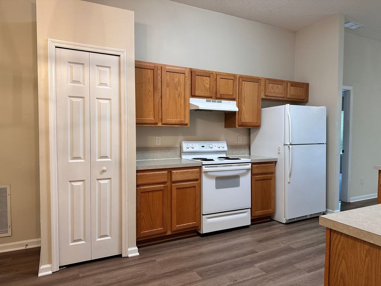 7925 Collins Bay Ct - Photo 2 of 15