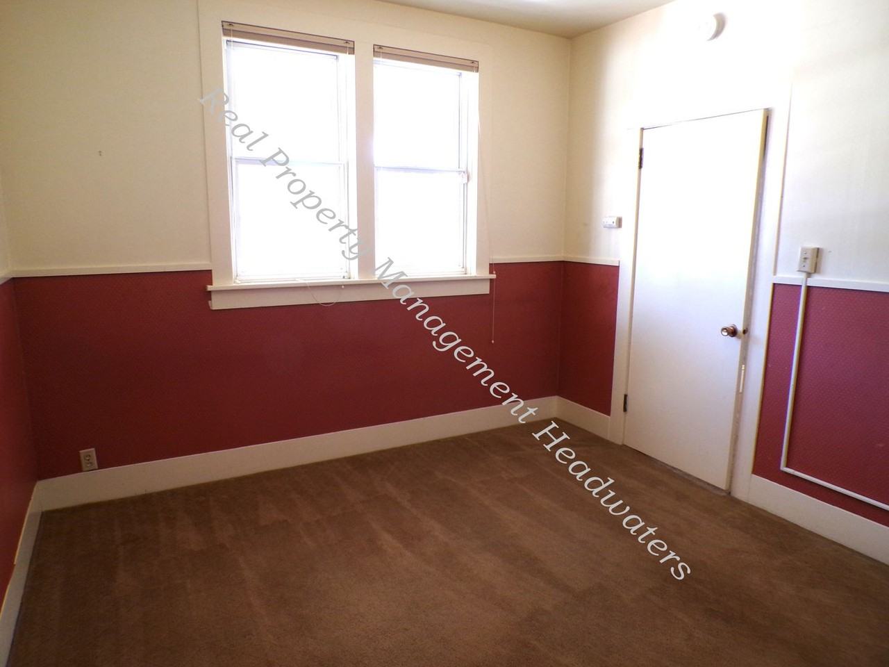 802 North Rodney Street - Photo 7 of 24