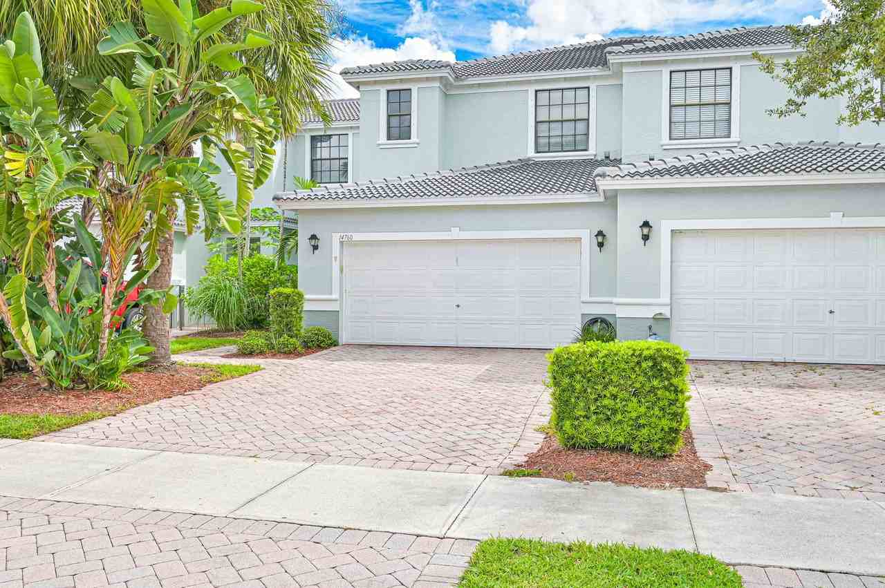 14760 Pinnacle Pl - Photo 3 of 32