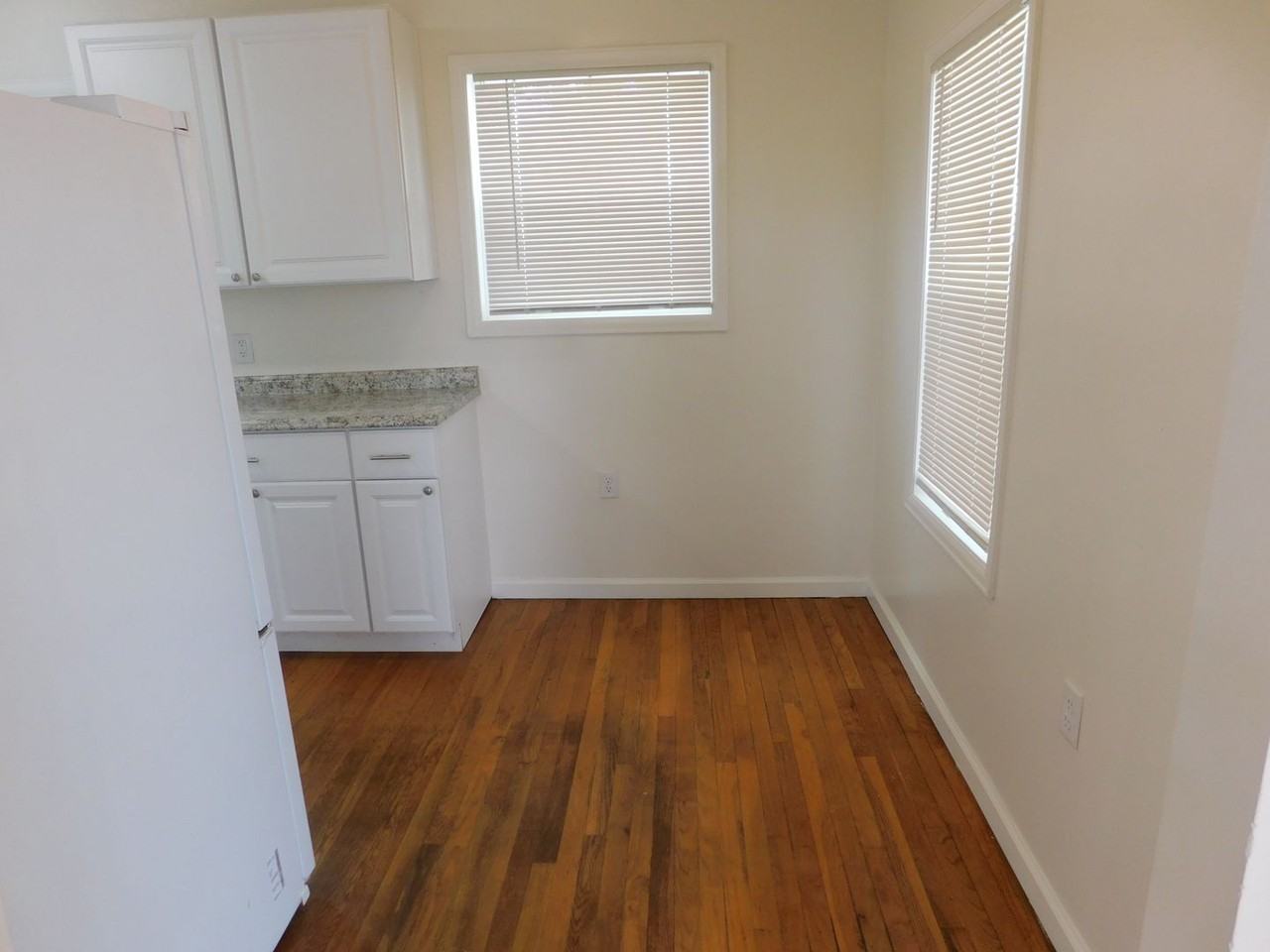 1510 L Rd - Photo 4 of 11