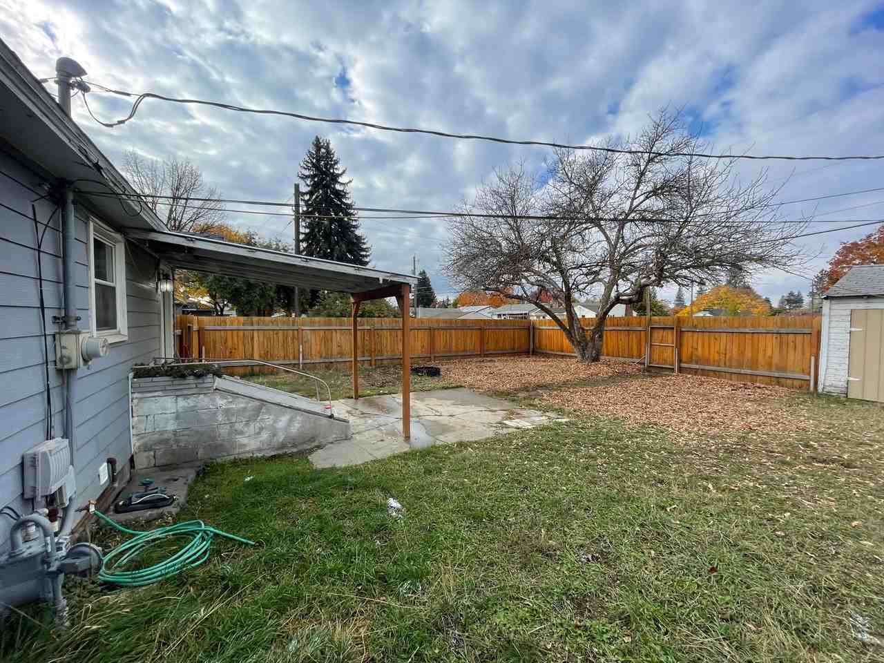 5303 N Adams St - Photo 4 of 8