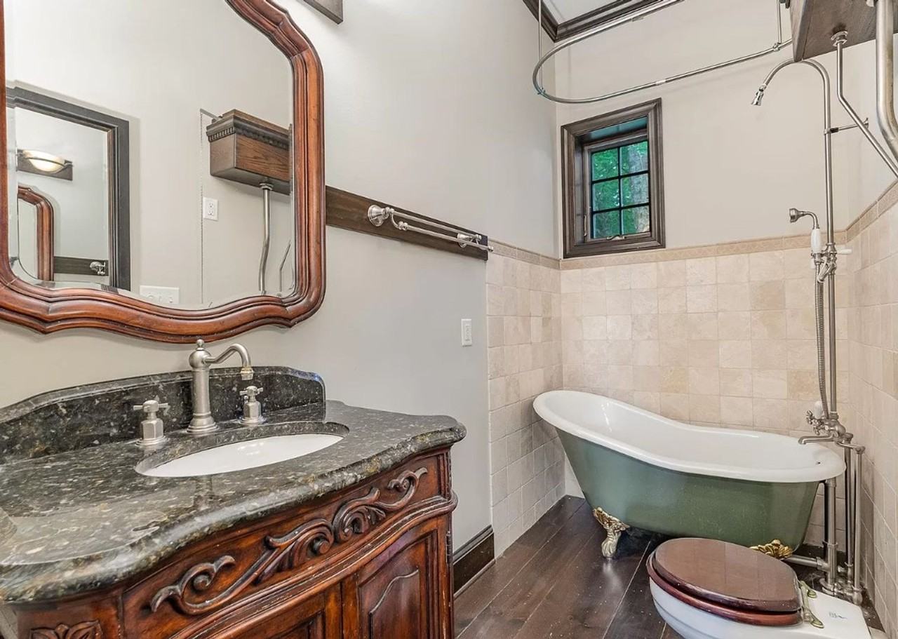 809 Old Pittsboro Rd - Photo 7 of 10