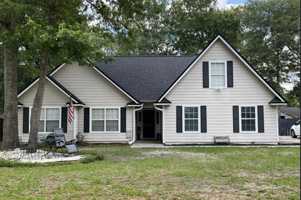 featured image of 114 Royal Acres Cir