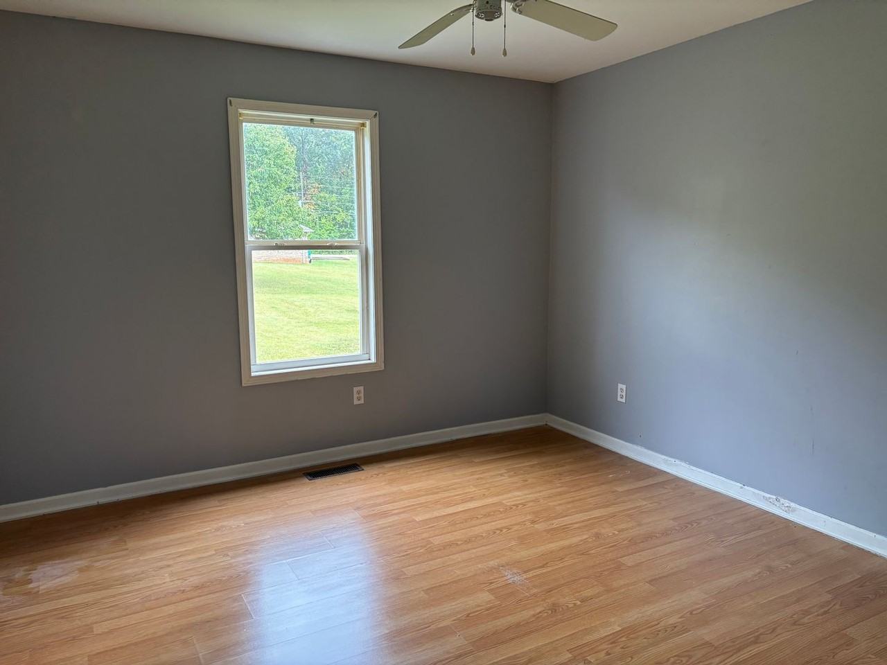 84B Farm View Cir - Photo 3 of 11